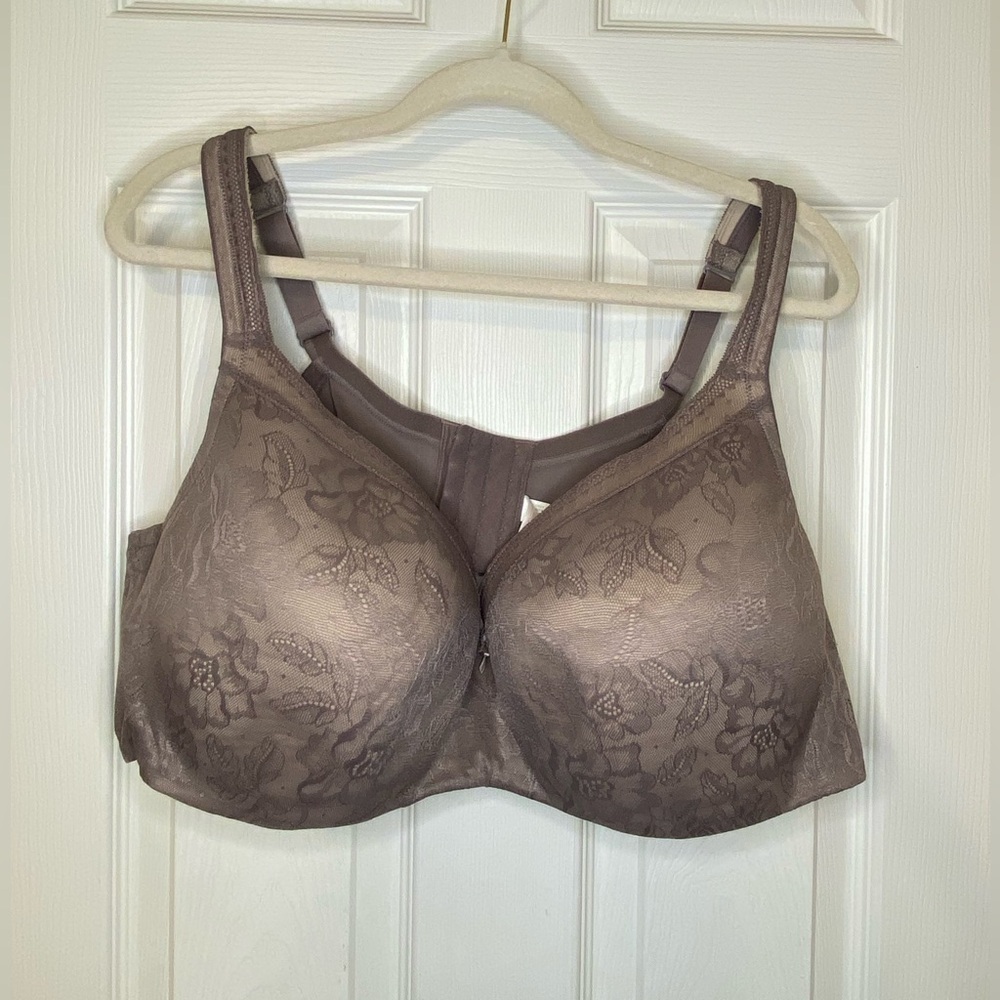 Lane Bryant, lightly lined balconette, back smoother bra, size 50DD